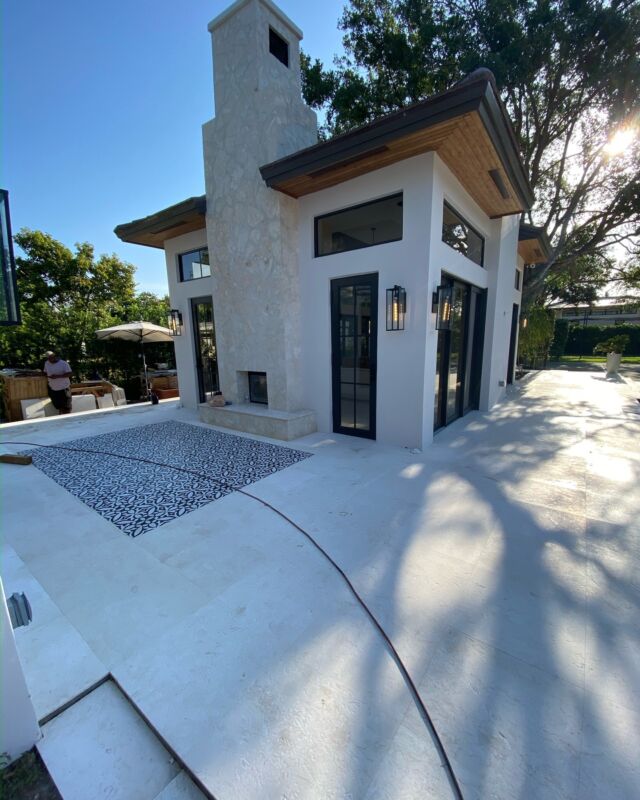 Beautiful Pool House - from design to reality, our team can help you realize your dreams. 

Swipe for some fun "during" pics and even the plans 🤯

#miamigeneralcontractor #poolhousedesign #miamiluxuryhomes #custompoolhouse